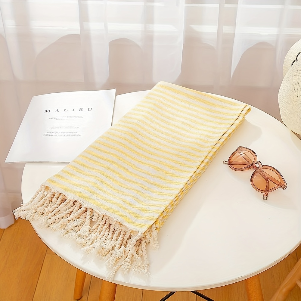 トルコクラシックシリーズビーチタオル、特大サイズ着用可能トル - Beach Towel Large のレビューと価格