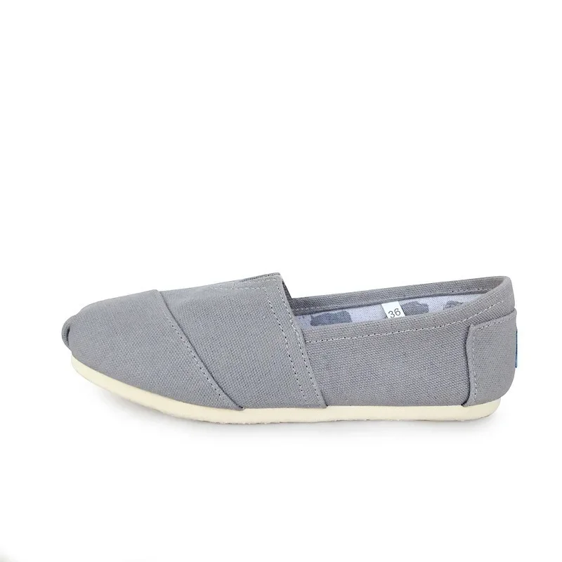 男性と女性のためのクラシックなスリッポンキャンバスモカシン, - Espadrille Slip On のレビューと価格
