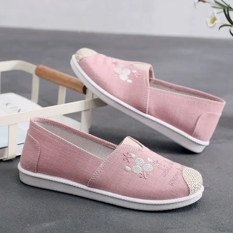 かわいいスリッポン ラウンドトゥ キュートなレディースシュー - Espadrille Slip On のレビューと価格