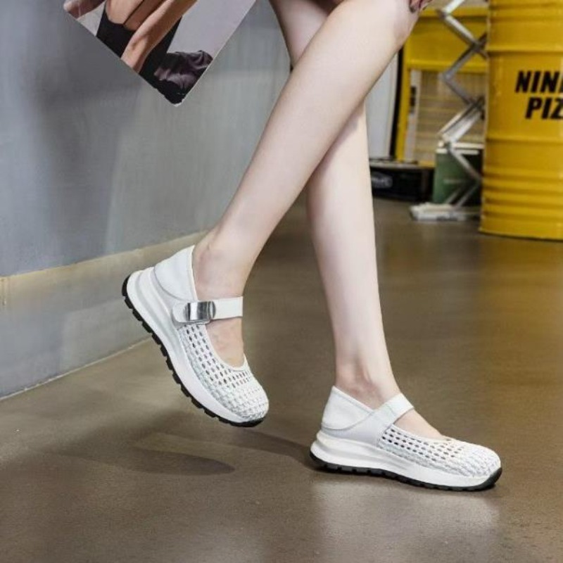 レディース本革編み込みマイクロファイバーパッチワークスリッポ - Espadrille Slip On のレビューと価格