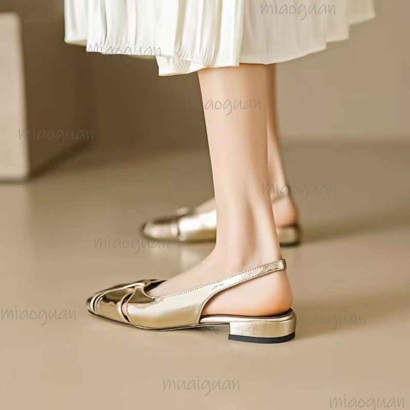 カバートゥローヒールパンプス レディース サンダル ゴールド - Casual Sandal Leather のレビューと価格