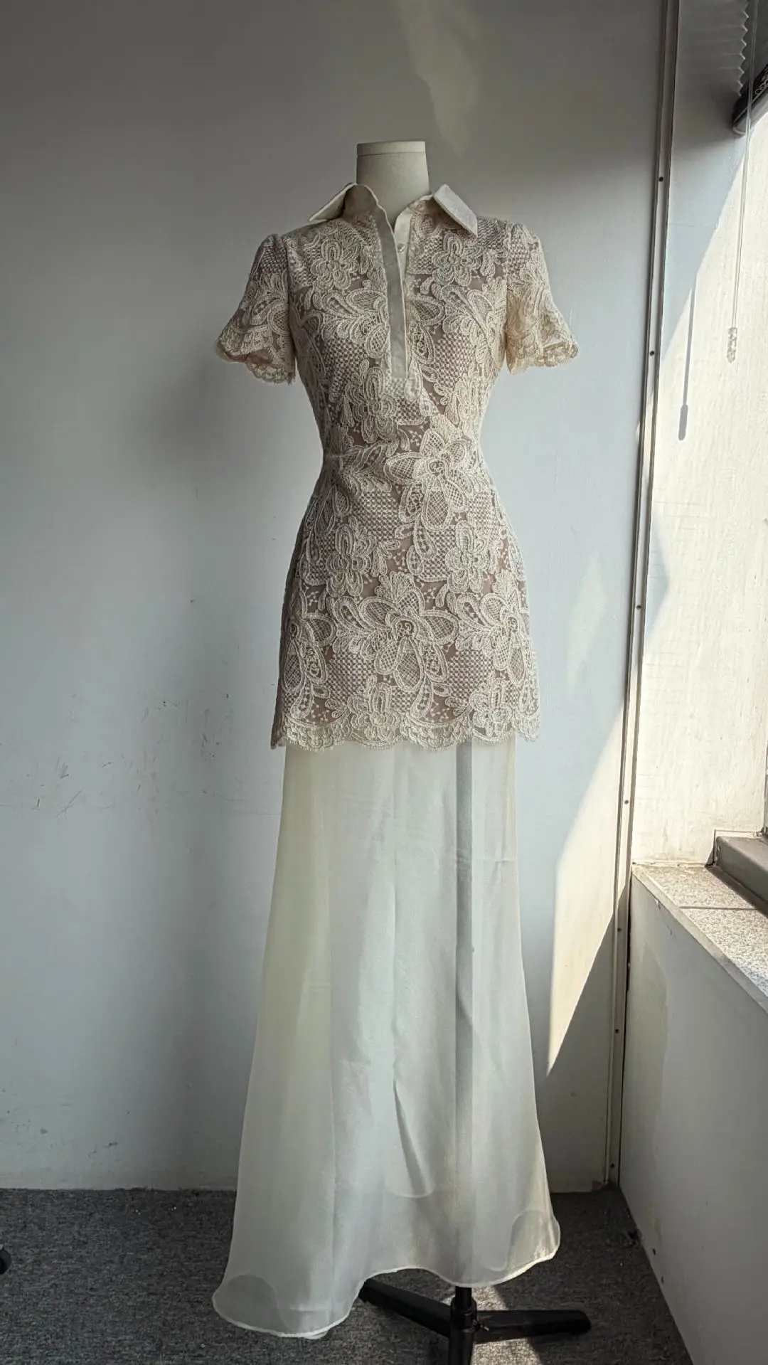 ヴィンテージハイカラー半袖花柄レースシャツドレス夏用海辺リゾ - Resort Shirt Floral のレビューと価格
