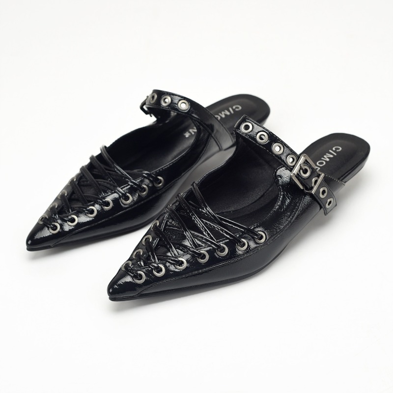 ポインテッドトゥレースアップ女性用スリッパ夏用PUレザーロー - Casual Sandal Leather のレビューと価格